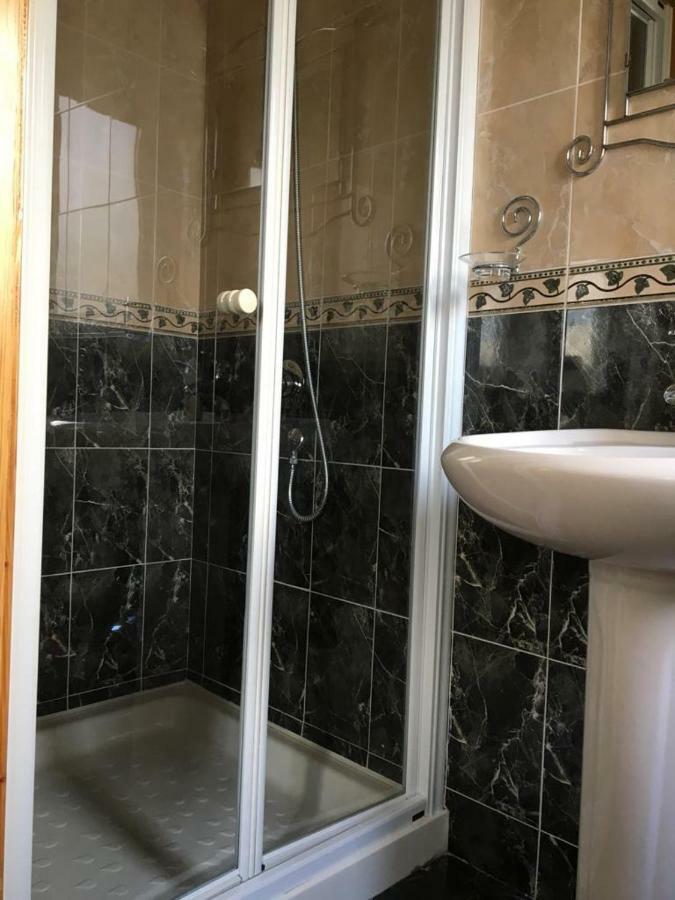 לינה וארוחת בוקר Kilmihil Colman House מראה חיצוני תמונה